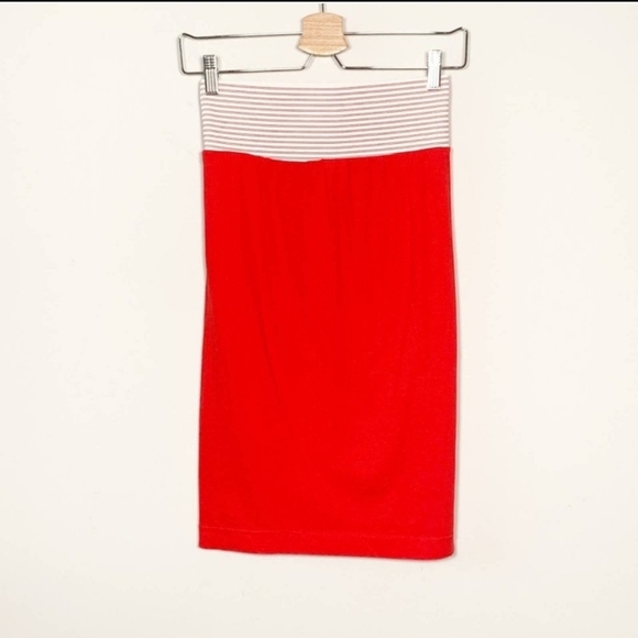 Guess Tube Top - Picture 9 of 9